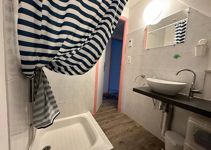 3 Etoiles, Compris, Confort Daire *